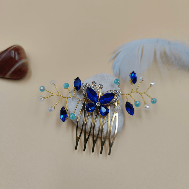 Peigne cheveux doré ou argenté avec papillon, strass bleus et perles 