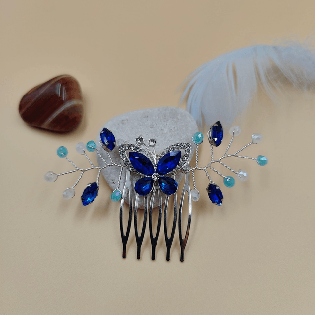 Peigne cheveux doré ou argenté avec papillon, strass bleus et perles 
