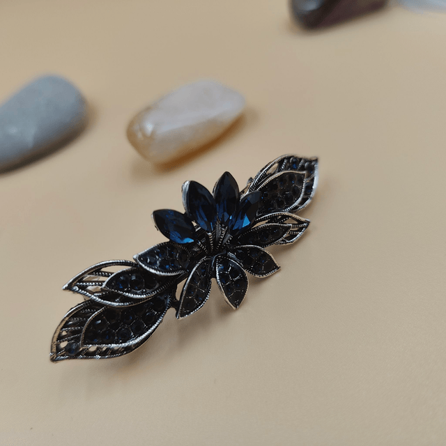 Barrette noire avec strass bleus - Accessoire élégant et sophistiqué pour cheveux