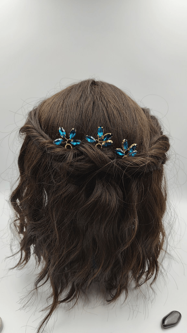 Lot de trois pics à cheveux dorée, cristaux bleu paon, rouge ou vert menthe, accessoire coiffure mariée