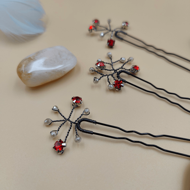 Lot de 3 épingles à cheveux noires avec strass rouges et perles argentées - Accessoires de coiffure élégant pour mariage, soirée ou fêtes