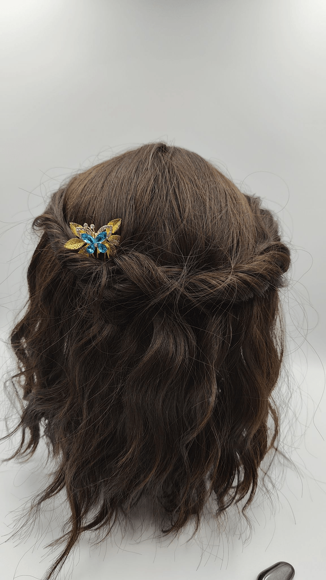 Petit peigne à cheveux dorée élégant, bijoux papillon dorée de couleur et feuilles scintillantes