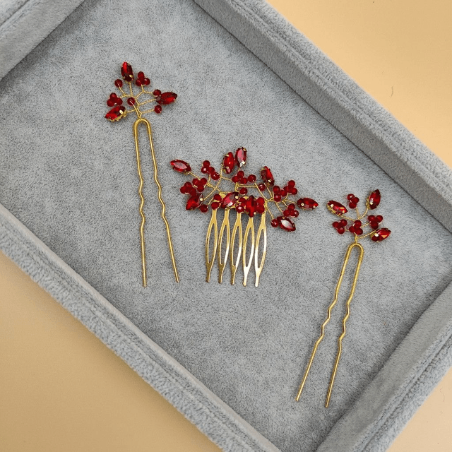  Parure cheveux dorée avec peigne et épingles assortis - Strass rose, bleu, vert, rouge ou noir