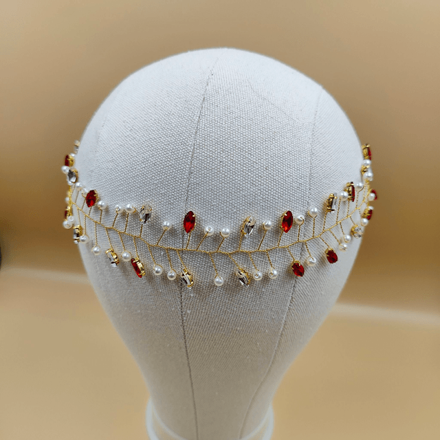 Vignes cheveux dorées perles blanche et strass brillantes bleu royale, rouge ou noir