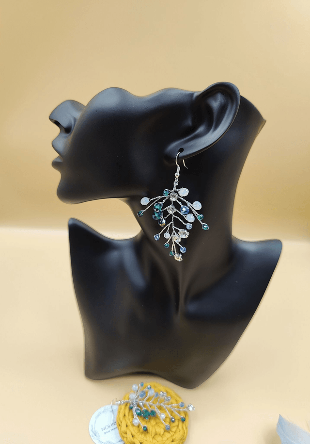 boucles d'oreilles pendantes strass rond bleu, vert et argent