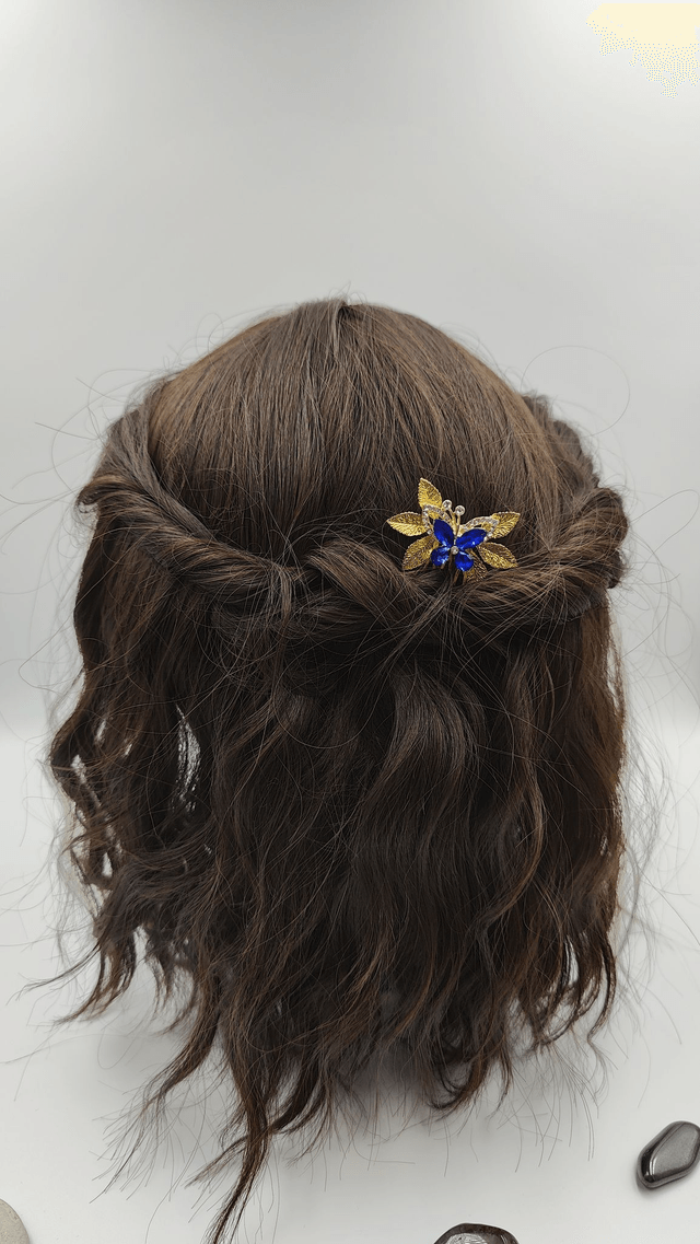 Petit peigne à cheveux dorée élégant, bijoux papillon dorée de couleur et feuilles scintillantes