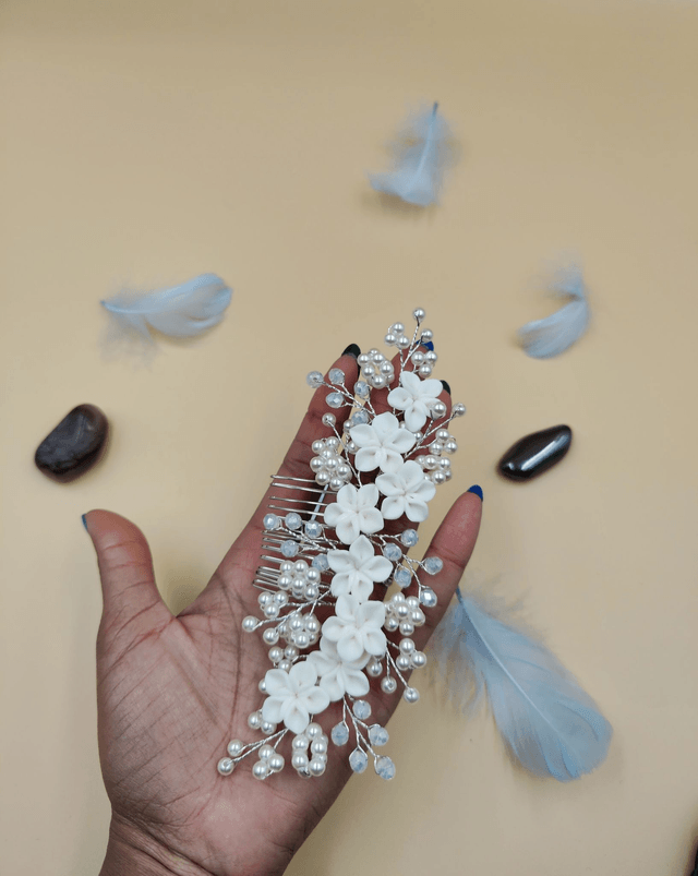 Bijoux cheveux fleurs en pâte polymère et perles, peigne à cheveux fleurs polymères