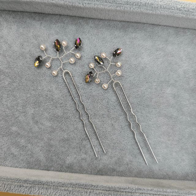 Épingles à cheveux argentées avec strass multicolores et perles ivoires - Accessoires faits main élégants pour coiffures